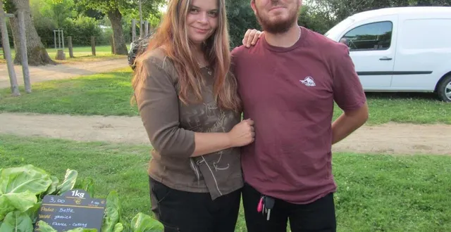 photo  iris lepinoux et florian hartalrich, les maraîchers de terres de cérès, sont installés à cersay.  &copy;  archives co 