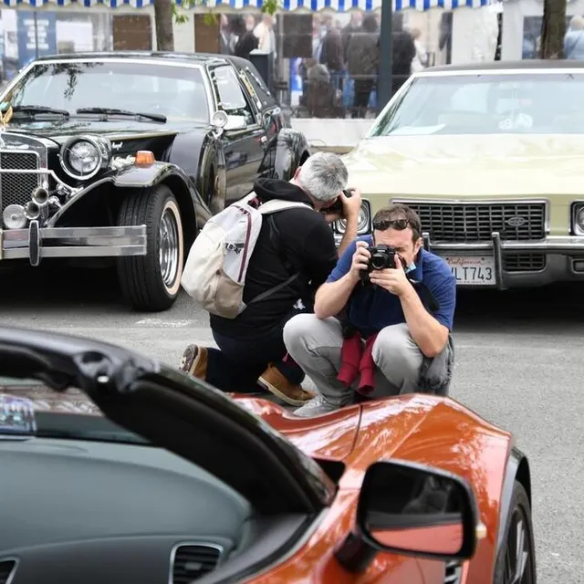 photo aucun détail n’échappe à certains, comme ces deux professionnels de l’image, capturés à leur tour.  ©  ouest-france