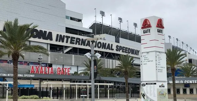 photo  le circuit de daytona.  &copy;  le maine libre 