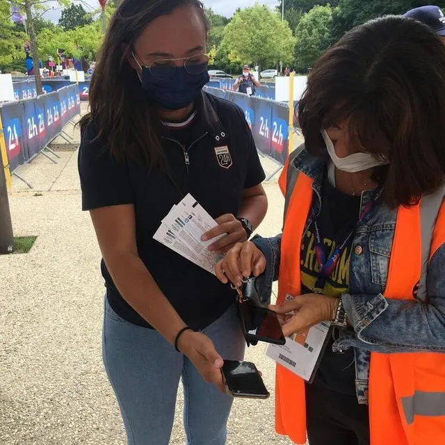 photo les pass sanitaires sont contrôlés avec rigueur à l’entrée.  ©  le maine libre