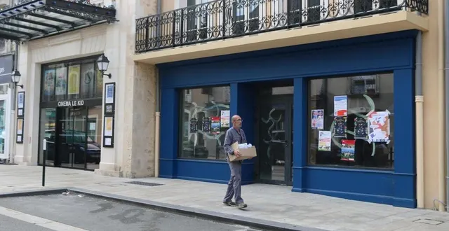 photo  la flèche a trouvé son libraire pour s’installer rue carnot.  &copy;  ouest-france 