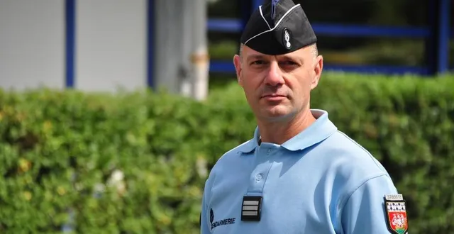 photo  le capitaine frédéric boucheron a commencé comme gendarme auxiliaire au peloton autoroute de durtal en 1998.  &copy;  le maine libre 