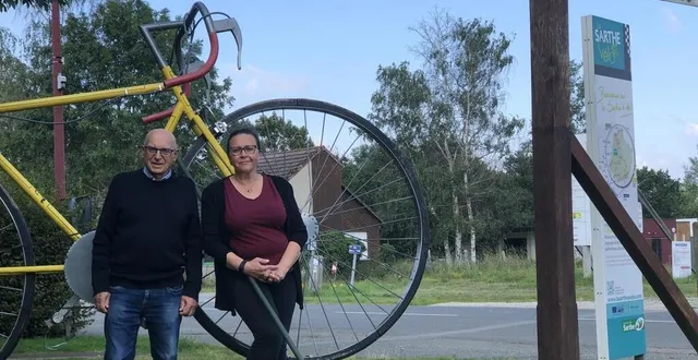 photo  ivan bonduelle et florence dubourg misent sur l’année 2022 pour retrouver le public au musée du vélo, à la fresnaye-sur-chedouet, commune rattachée à la commune nouvelle de villeneuve-en-perseigne (sarthe).  &copy;  ouest-france 