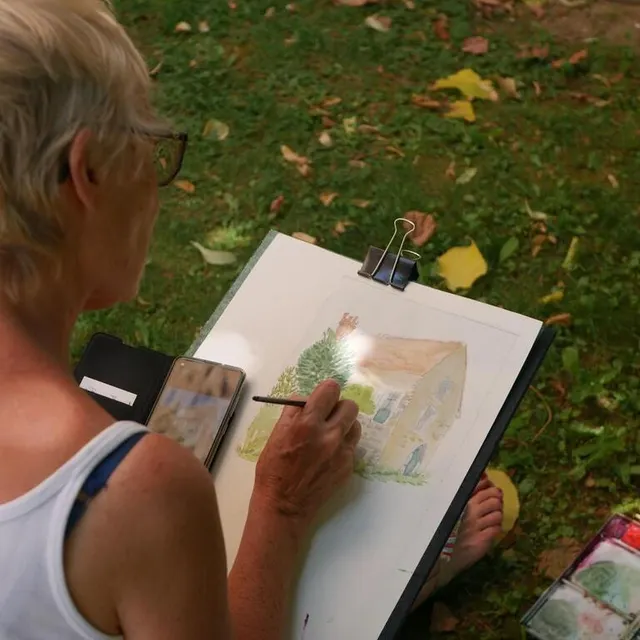 photo le village d’asnières-sur-vègre attire les aquarellistes.  ©  ouest-france