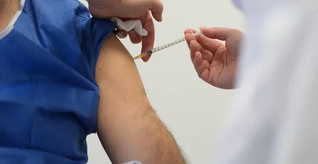 photo  afin de faciliter l’accès à la vaccination contre le covid-19, la prise de rendez-vous n’est pas obligatoire ces 4 et 5 septembre 2021 dans certains centres de sarthe.  &copy;  archives le maine libre 