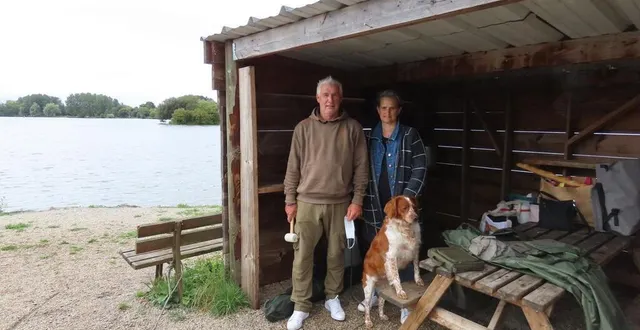 photo  moncoutant-sur-sèvre, 4 août 2021. à pescalis, la pêche attire autant que le cadre.  &copy;  marion henriet 