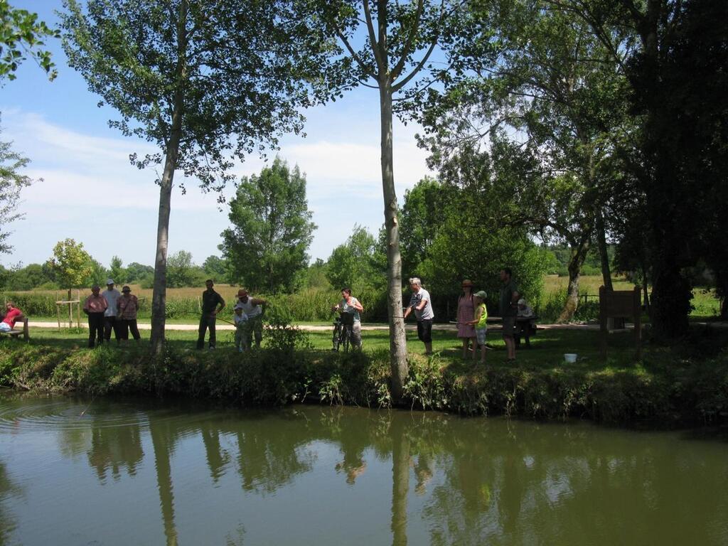 Le Mans. Une initiation la p che l Arche de la nature Le