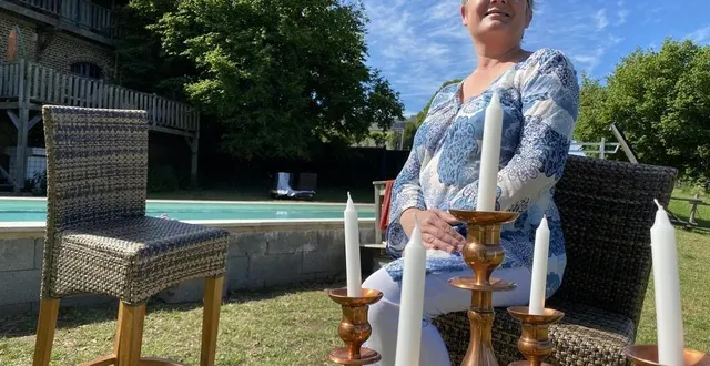 photo  oriane smadja a des tonnes d’idées pour faire vivre son lieu atypique niché au cœur du village de thoiré-sur-dinan au sud-est de la sarthe.  &copy;  ouest-france 