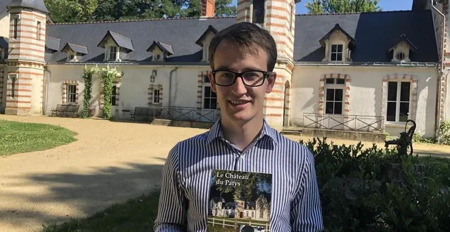 photo  marans, lundi 6 septembre. spécialiste de l’histoire du haut-anjou, jean luard vient de publier « le château du patys – maison-musée hervé bazin ».  &copy;  co 