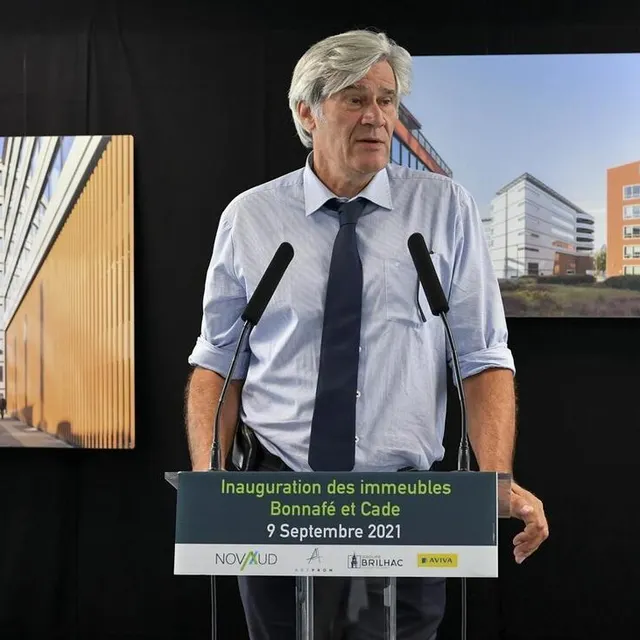 photo stéphane le foll a annoncé le lancement des nouveaux grands projets de construction décidés par la ville, lors de la conférence d’inauguration des deux bâtiments flambants neufs de la zone novaxud.  ©  photo le maine libre yvon