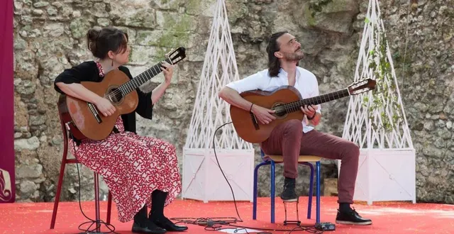 photo  de costa a costa duo clôturera la festival avec une rencontre entre le paraguay et l’argentine.  &copy;  de costa a costa duo 