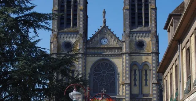 photo  cette année marque les 125 ans de l’église notre-dame.  &copy;  ouest-france 