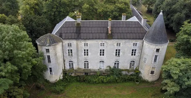 photo  le château de roche à sceaux-sur-huisne participe à ses premières journées du patrimoine.  &copy;  yvon loue 