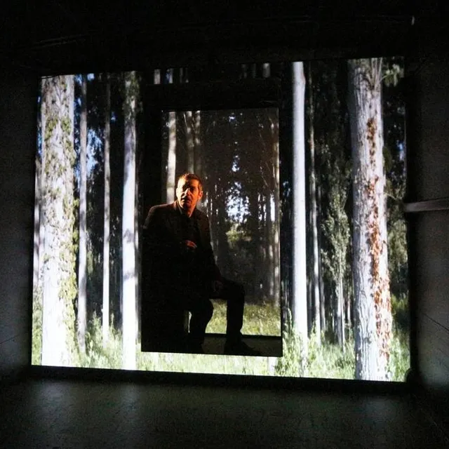 photo le père est la dernière création de la compagnie jamais 203.  ©  jamais 203.