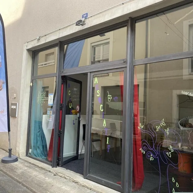 photo le café solidaire l’esprit de barbara est situé au 2 bis rue de bône, au mans.  ©  ouest-france