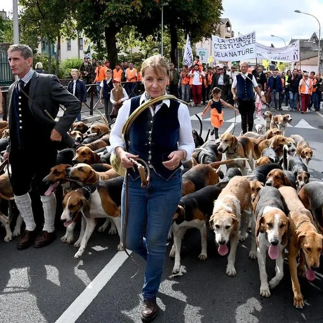 photo des équipages ouvraient le cortège.  ©  marc ollivier/ouest-france