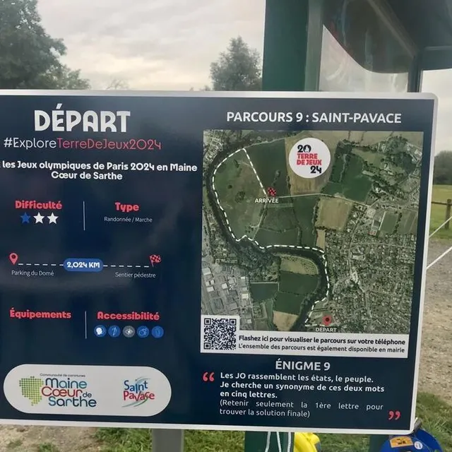 photo une énigme sur chaque panneau de départ des sentiers pédestres.  ©  le maine libre