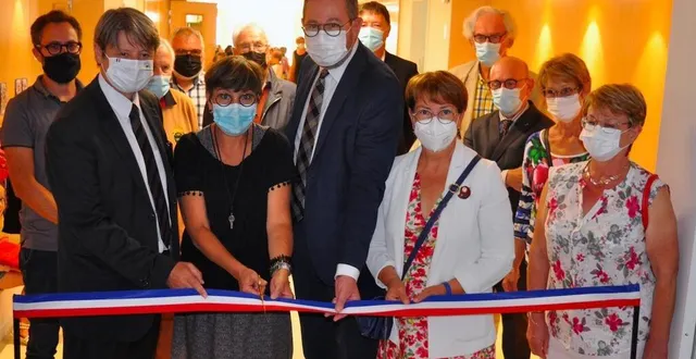 photo  l’extension de l’école maternelle de l’auneau a été inaugurée jeudi dernier.  &copy;  le maine libre 