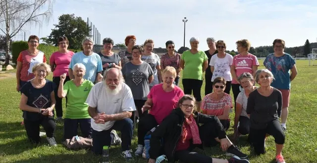 photo  le groupe du lundi matin pour des séances de gym plus adaptées.  &copy;  le maine libre 