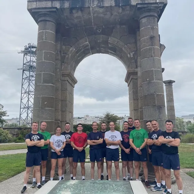 photo au départ à brest.  ©  2e rima