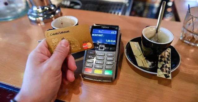 photo  photo d’illustration d’un paiement par carte bancaire.  &copy;  franck dubray / archives ouest france 