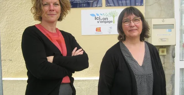 photo  à partir de la gauche, raphaële langlois, nouvelle proviseure du lycée des andaines et son adjointe isabelle ploquin.  &copy;  ouest-france 