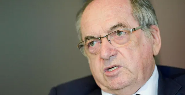 photo  noël le graët, président de la fédération française de football, pendant l’interview pour la rentrée de l’équipe de france et l’annonce de la liste de didier deschamps pour les matchs de qualification pour le mondial 2022, à guingamp le 29 août 2021.  &copy;  mathieu pattier / ouest-france 