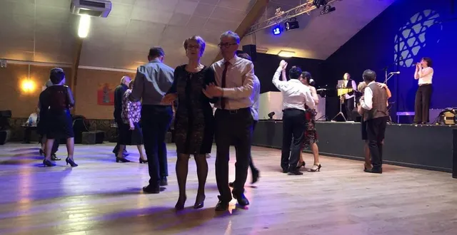 photo  au miroir à thorigné-sur-dué a rouvert ses portes le 11 septembre 2021, et chaque dimanche, place au dancing avec le retour des habitués.  &copy;  archives le maine libre 