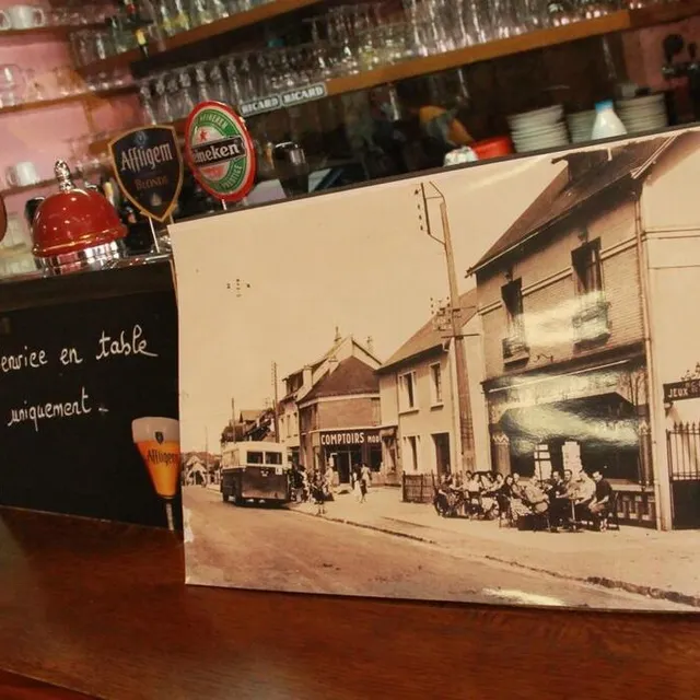 photo le café de la cité, avenue félix-geneslay au mans (sarthe), une adresse où les habitants du quartier oasis-maroc se retrouvent depuis des décennies.  ©  ouest-france