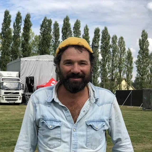 photo florent vintrigner, membre de la rue kétanou, lors du festival on s’rebiche à cerisy-belle-étoile (orne).  ©  ouest-france