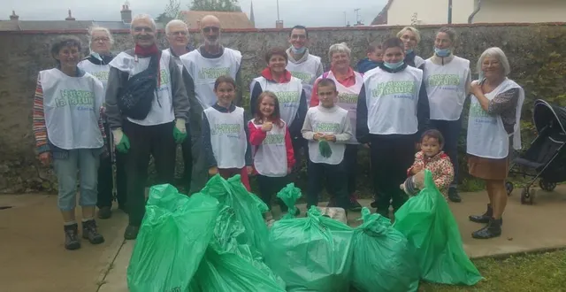 photo  les participants  &copy;  le maine libre 