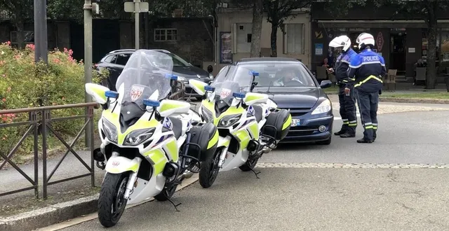 photo  les motards de l’unité motocycliste zonale (umz) de l’ouest ont relevé 207 infractions auprès des conducteurs de l’orne, en ce début octobre 2021.  &copy;  archives ouest-france 