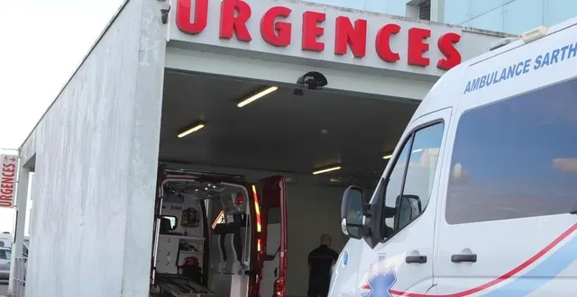 photo  seul un demi-poste de titulaire figure au tableau des effectifs des urgences. sans le renfort des médecins intérimaires, le service est à l’arrêt.  &copy;  le maine libre 