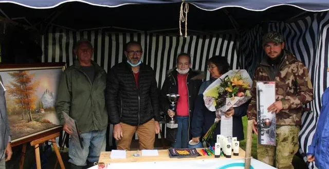 photo  le maire assistait à la remise des prix.  &copy;  le maine libre 