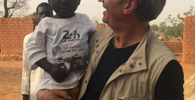 photo  l’association soutient 90 enfants.  &copy;  aider un enfant à dano 