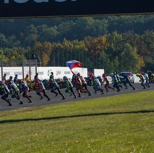 photo championnat du monde d'endurance moto 2021 - 6 heures de most, 9 octobre  ©  ouest-france