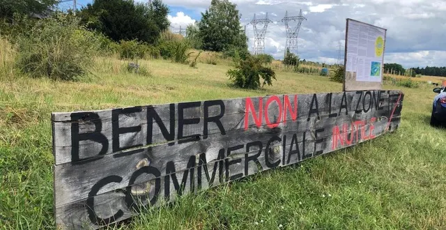 photo  l’association exhorte le promoteur à « abandonner un projet inutile et néfaste ».  &copy;  archives ouest-france 