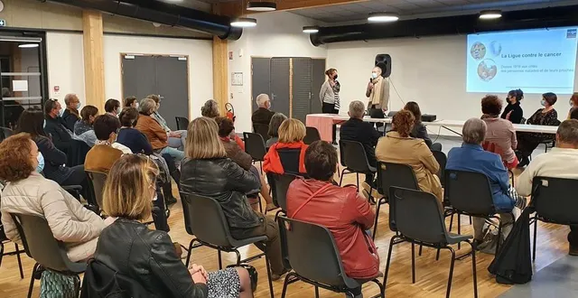photo  une quarantaine de personnes ont assisté à la conférence sur la prévention et le dépistage des cancers féminins.  &copy;  le maine libre 