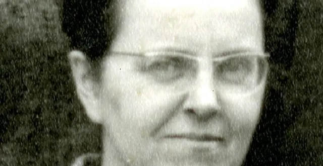 photo  constance de saint-seine, professeur de philosophie au lycée joachim-du-bellay, année scolaire 1966-1967.  &copy;  cliché j. rativet, paris. coll. part. 