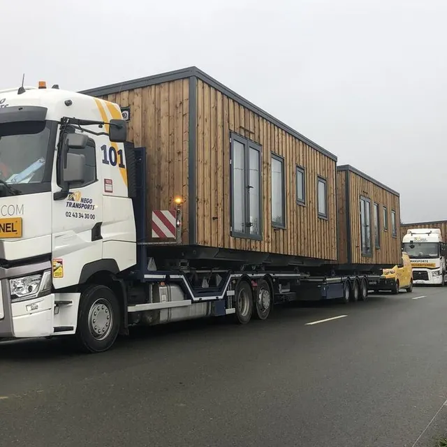 Un convoi exceptionnel, bloqué derrière l’accident, risque de perturber la circulation sur la RD311 dans le sens Alençon Mamers. Ouest-France photo un convoi exceptionnel, bloqué derrière l’accident, risque de perturber la circulation sur la rd311 dans le sens alençon mamers. © ouest-france