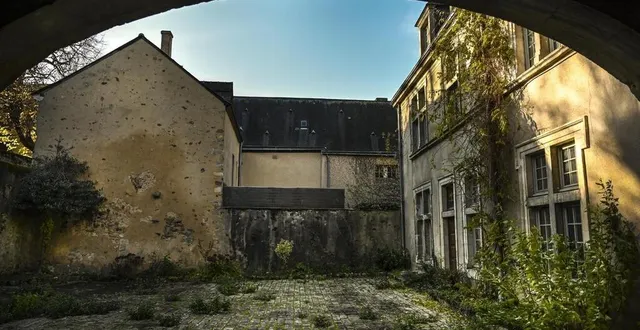 photo  l’hôtel de tucé nécessitait des aménagements trop coûteux.  &copy;  archives le maine libre – denis lambert 