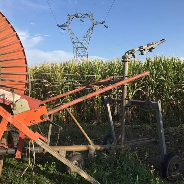 photo les opposants aux bassines leur reprochent de favoriser l’irrigation du maïs et la poursuite de pratiques agricoles nuisant à la qualité de l’eau.  ©  ouest-france