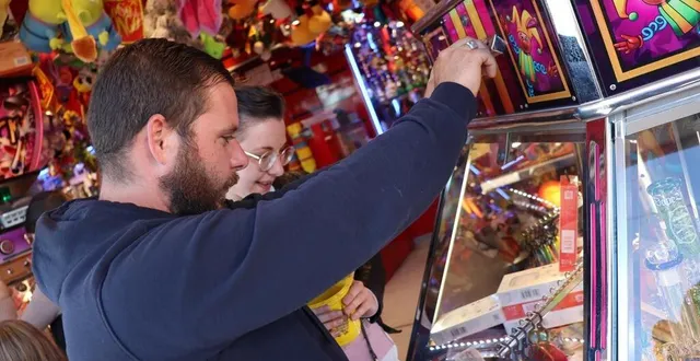 photo  la fête foraine du mans (sarthe) a ouvert ses portes ce samedi 23 octobre 2021, au panorama. elle se tient jusqu’au 14 novembre.  &copy;  ouest-france 