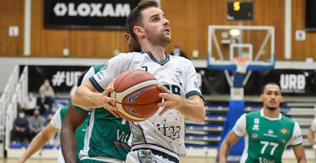 photo  lucas fontaine, le meneur rennais, connaît particulièrement bien les derbies bretons.  &copy;  jocelyne régent 