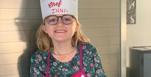 photo  à la flèche (sarthe), inna, 10 ans, souffre du syndrome de rett, une maladie qui provoque des troubles neurodéveloppementaux.  &copy;  elsa gasnier 