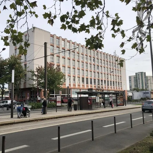 photo l’immeuble lafitte pourrait accueillir services et pôle associatif.  ©  ouest-france