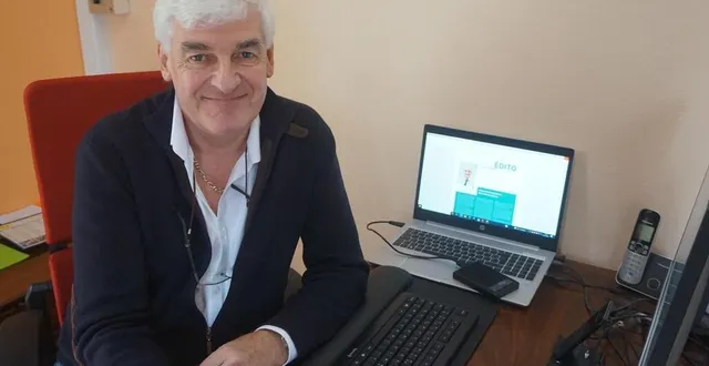 photo  patrick desmazières, maire de champagné.  &copy;  ouest-france 