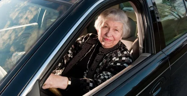 photo  en france comme en allemagne, le permis de conduire est sans limite de validité et n’est pas soumis à examen médical.  &copy;  ron greer, fotolia 