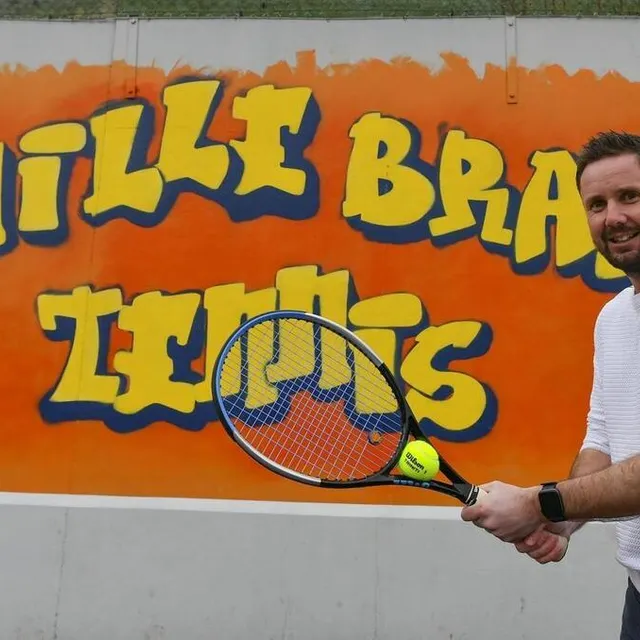 photo jean-charles rioton publie sur les réseaux sociaux des vidéos de personnalités du monde du tennis.  ©  archives le maine libre – yvon loué