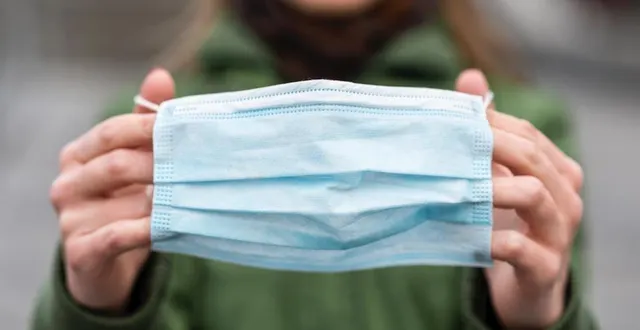 photo  retour du masque à l’école, des collectifs de parents disent non.  &copy;  archives presse océan 